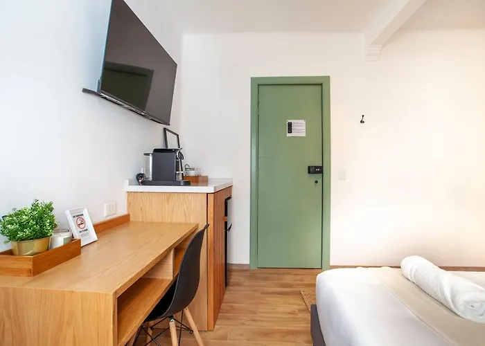 Apartment Bright & Sweet Unit In The Heart Of Polanco. Mexico City