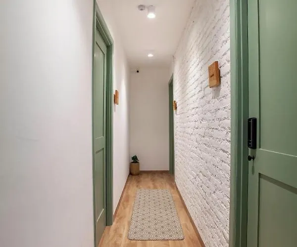 Apartment Bright & Sweet Unit In The Heart Of Polanco. Mexico City