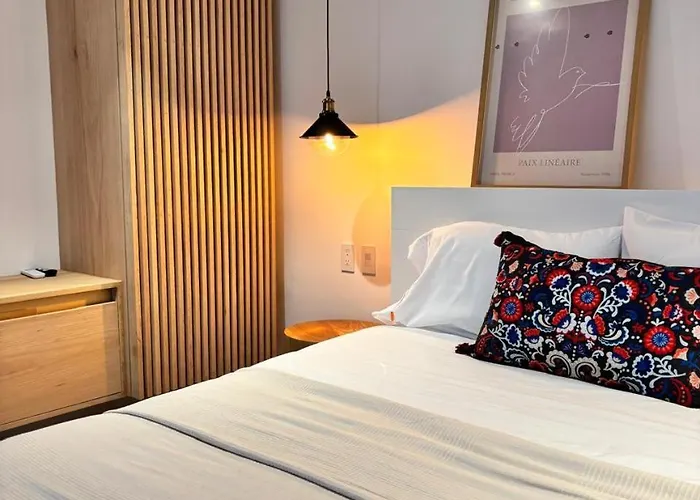 Apartment Bright & Sweet Unit In The Heart Of Polanco. Mexico City